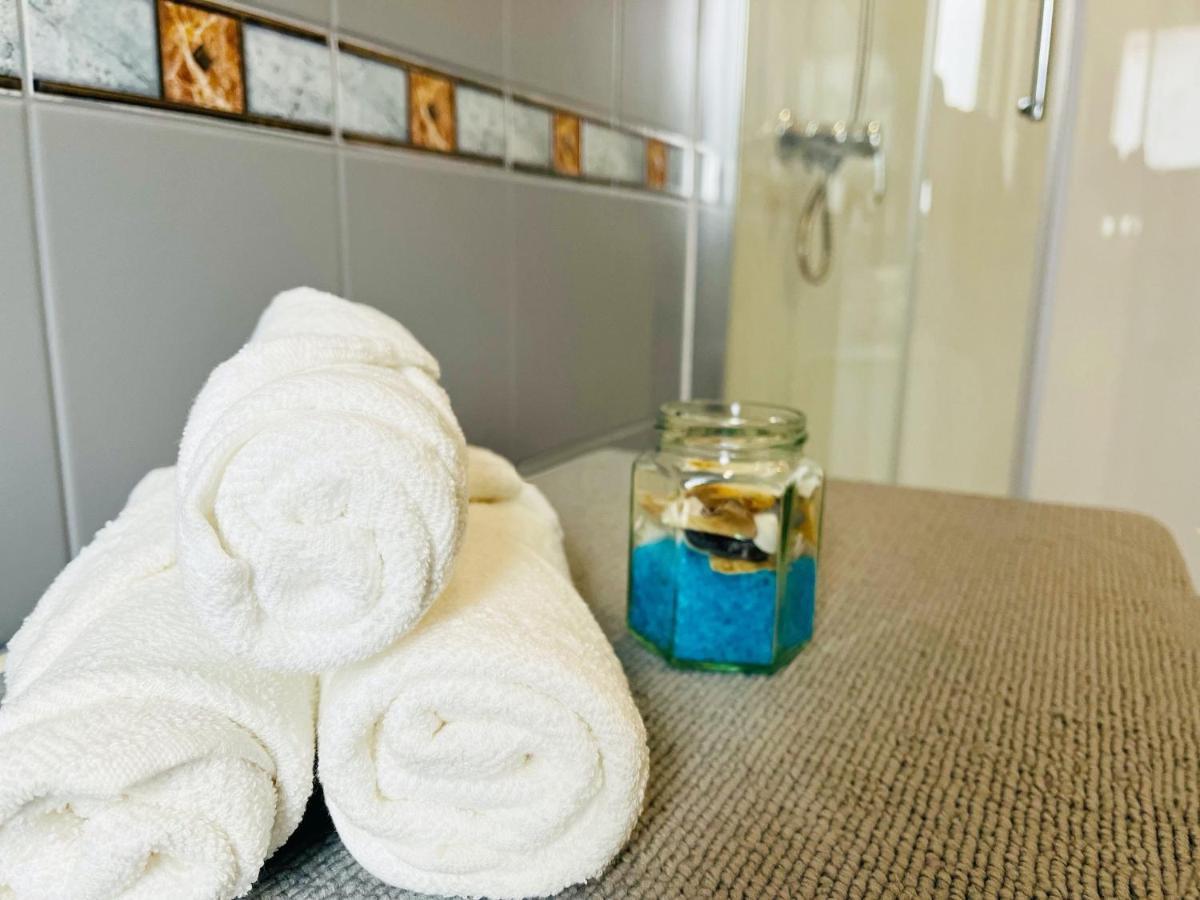 Apartament Rowerlovy Apartment Walbrzych Bagian luar foto